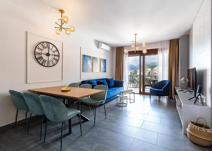Luxury Sea View Apartment Przno